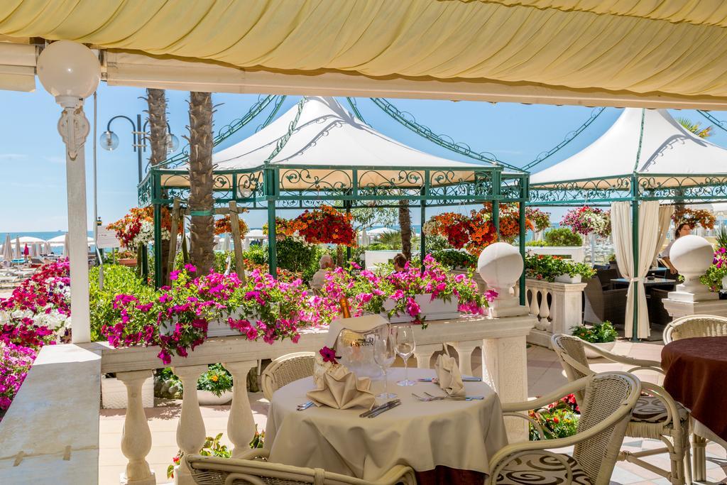 Luxor E Cairo The Beach Resort Lido di Jesolo Eksteriør billede