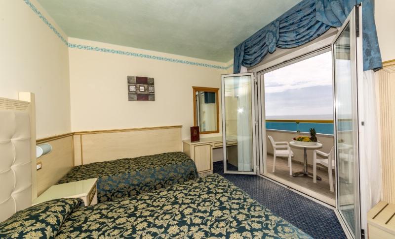 Luxor E Cairo The Beach Resort Lido di Jesolo Eksteriør billede