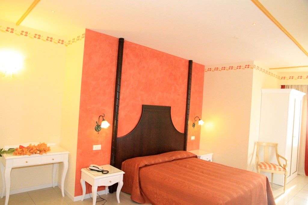 Luxor E Cairo The Beach Resort Lido di Jesolo Eksteriør billede