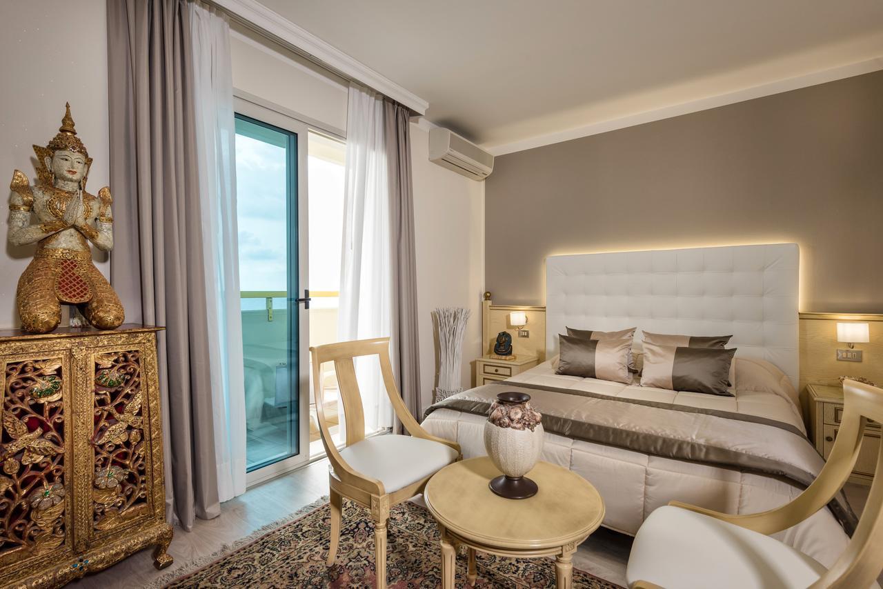Luxor E Cairo The Beach Resort Lido di Jesolo Eksteriør billede